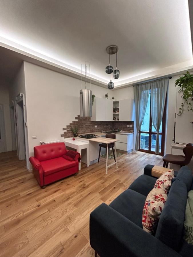 Gam Gam Isola Room Rent Милан Экстерьер фото