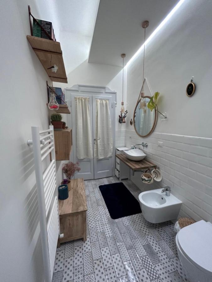 Gam Gam Isola Room Rent Милан Экстерьер фото