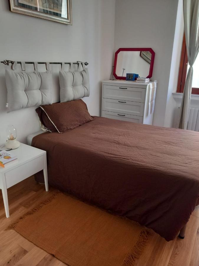 Gam Gam Isola Room Rent Милан Экстерьер фото